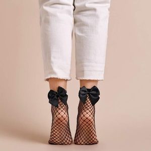 NWOT black bow tie fishnet socks